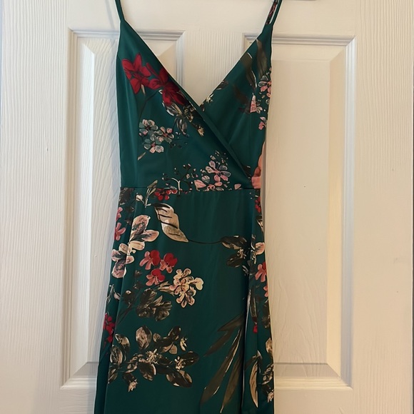 Floral Print Satin Maxi Dress - Picture 6 of 6